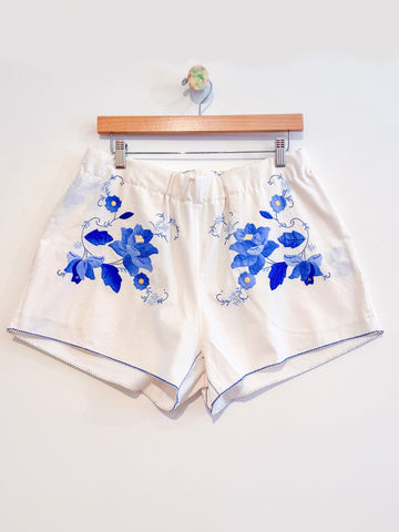 Liv embroidered linen shorts