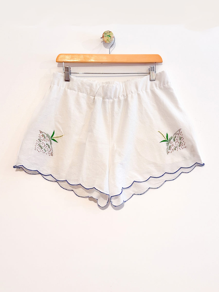 Liv embroidered linen shorts