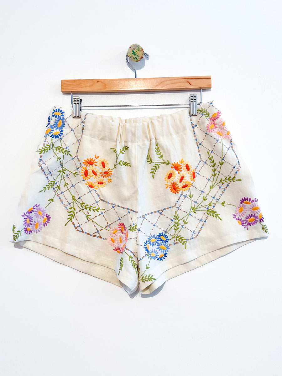 Liv embroidered linen shorts