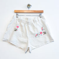 Liv embroidered linen shorts