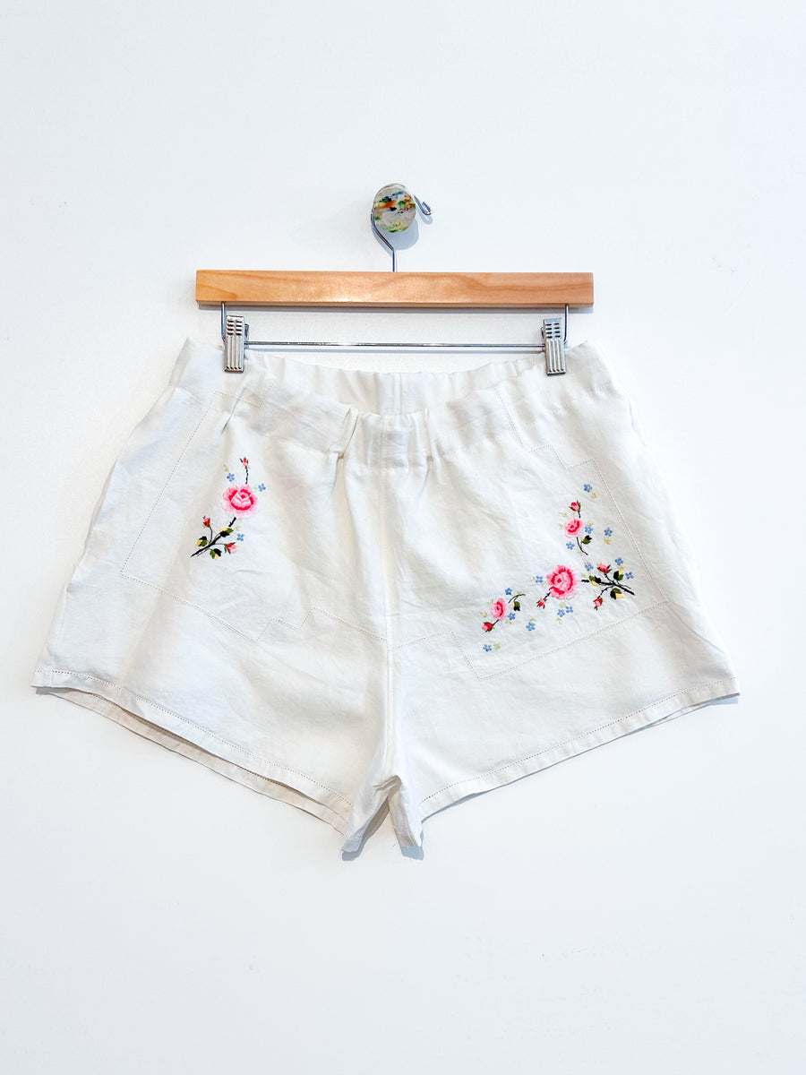 Liv embroidered linen shorts