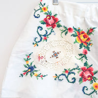 Liv embroidered linen shorts