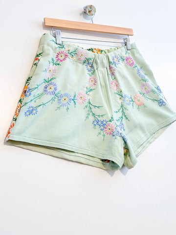 Liv embroidered linen shorts