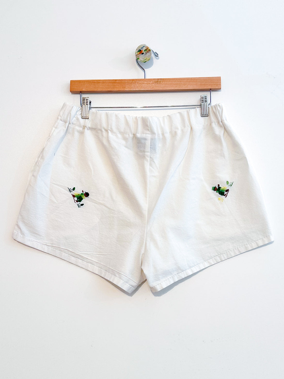 Liv embroidered linen shorts