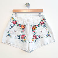 Liv embroidered linen shorts