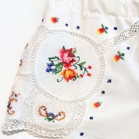 Liv embroidered linen shorts