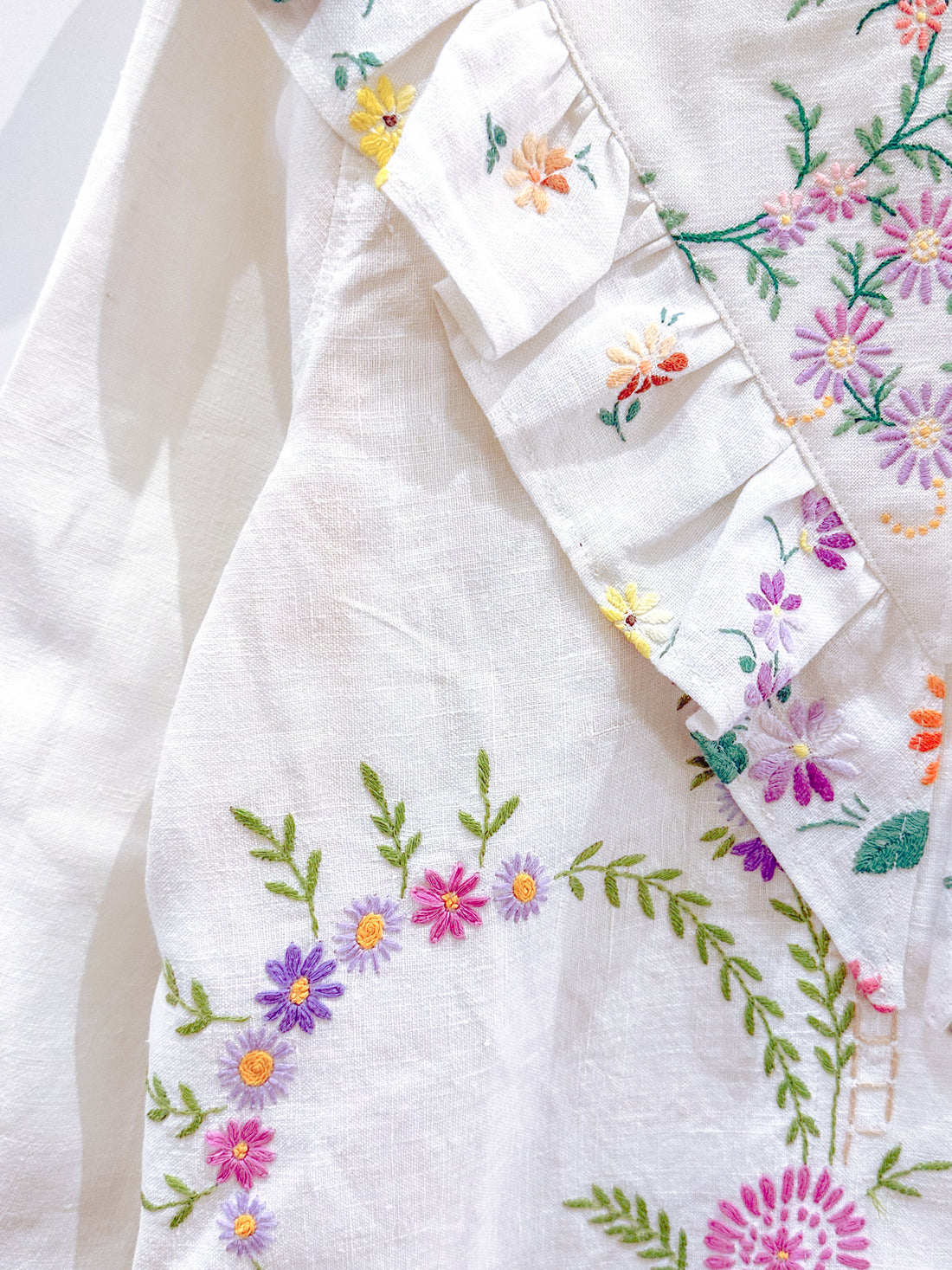 Goldie Embroidered Linen Top
