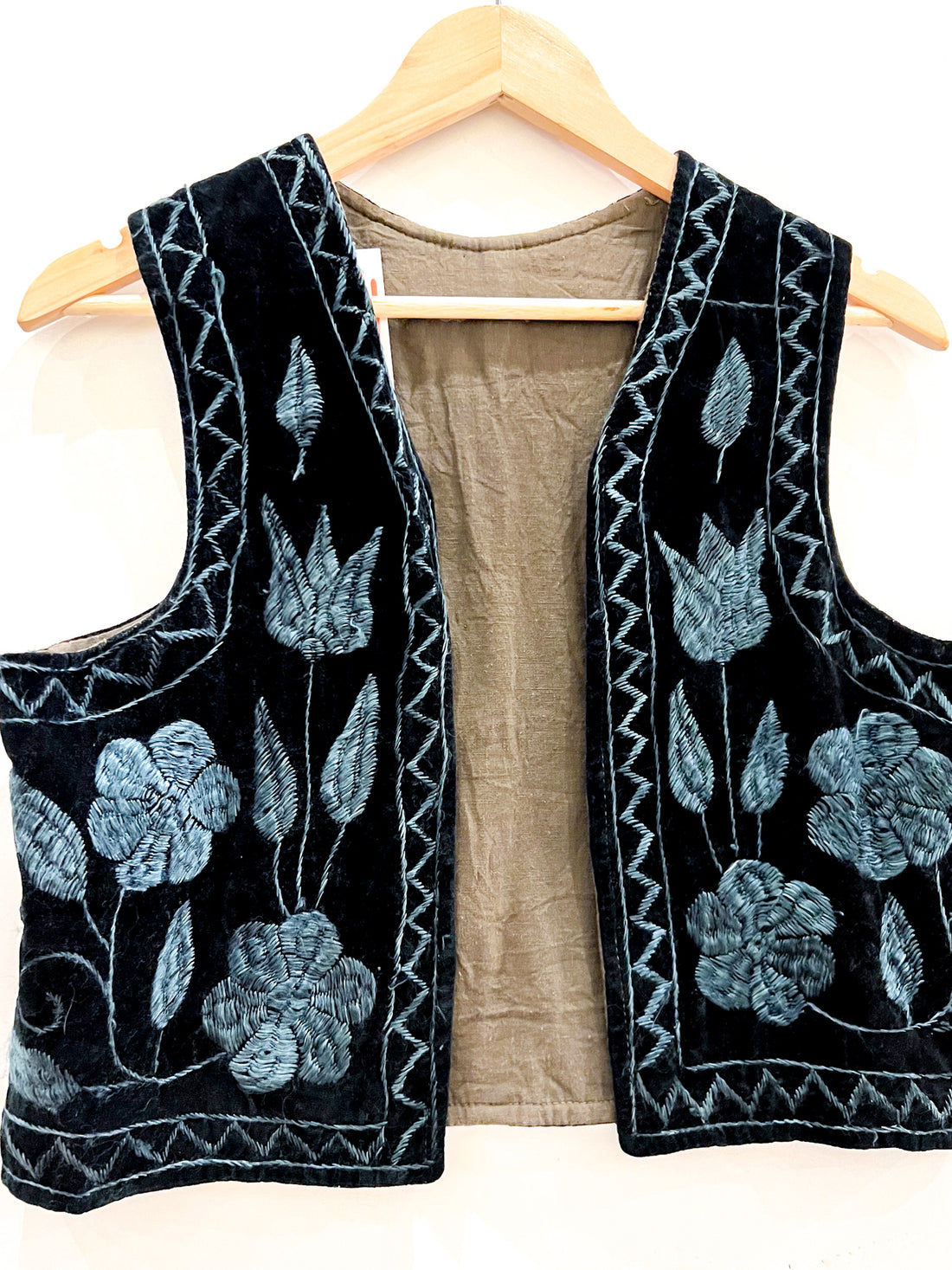 Vintage Floral Velvet Baroque Waistcoat